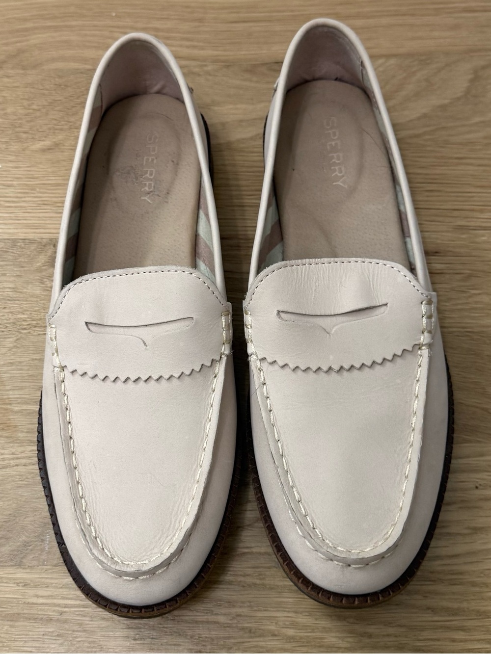 Sperry Seaport Penny Loafers in Pale Pink